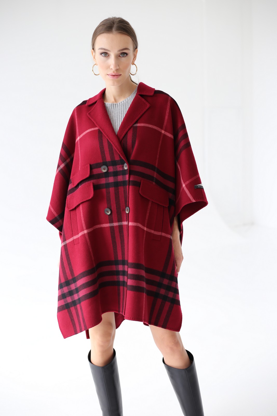 Двобортне пальто - пончо з вовни альпака та кашеміра в бордовому кольорі 1