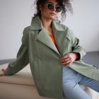 Куртка — косуха из натуральной кожи оливкового цвета 5