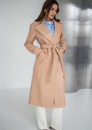 Плащ з натуральної шкіри в бежевому кольорі