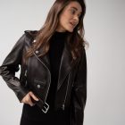 Куртка-косуха з натуральної шкіри в чорному кольорі 4