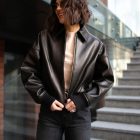 Куртка - бомбер з натуральної шкіри в чорному кольорі 3