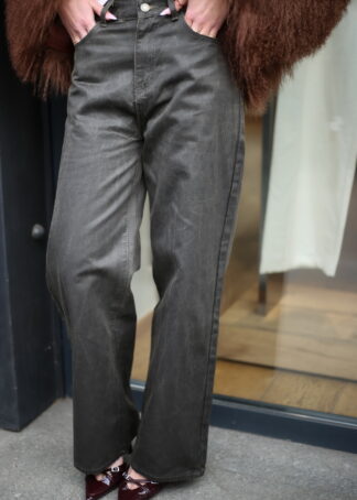 Джинси в сірому кольорі