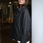 Куртка в чорному кольорі 4