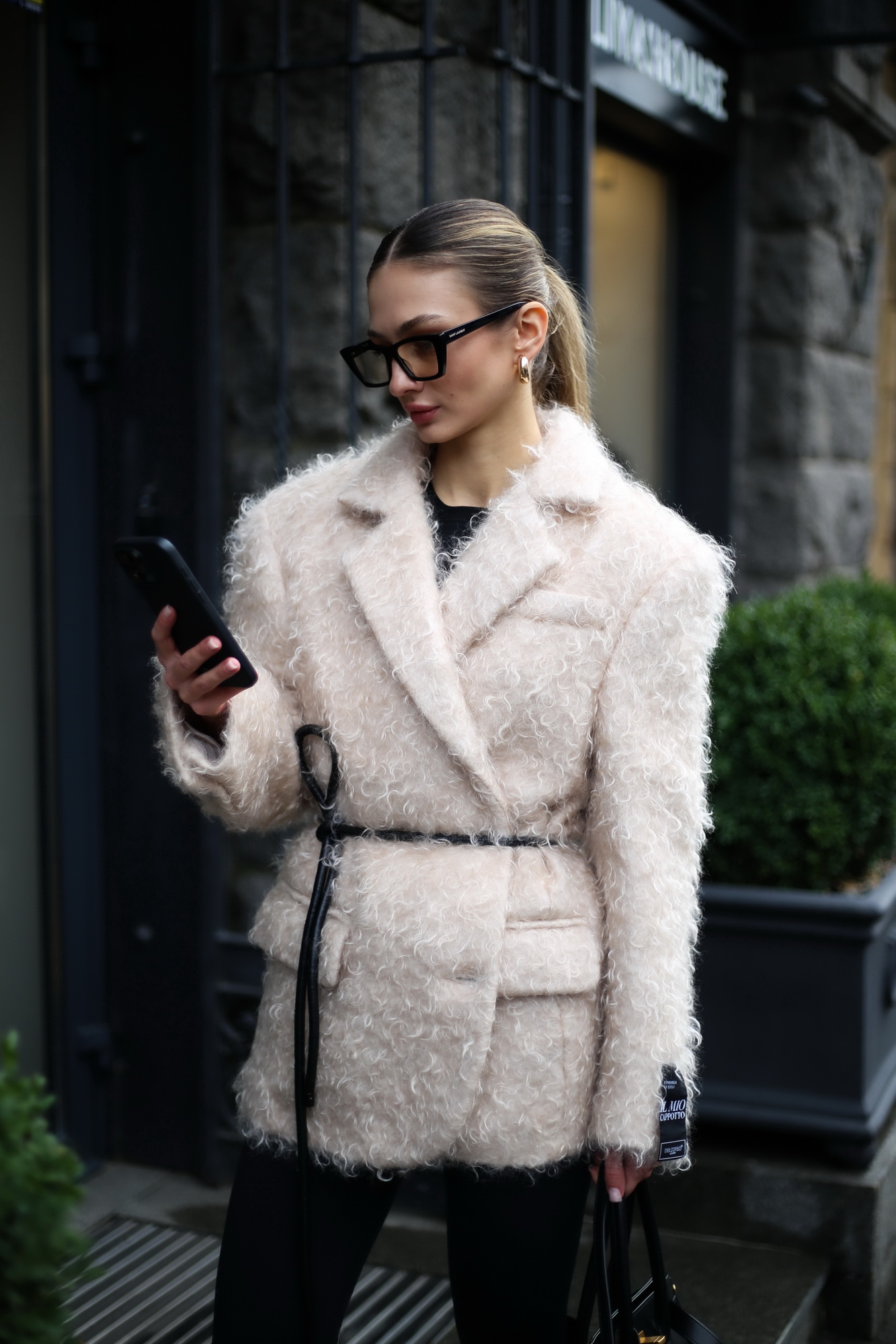 Головна 16 Головна 8