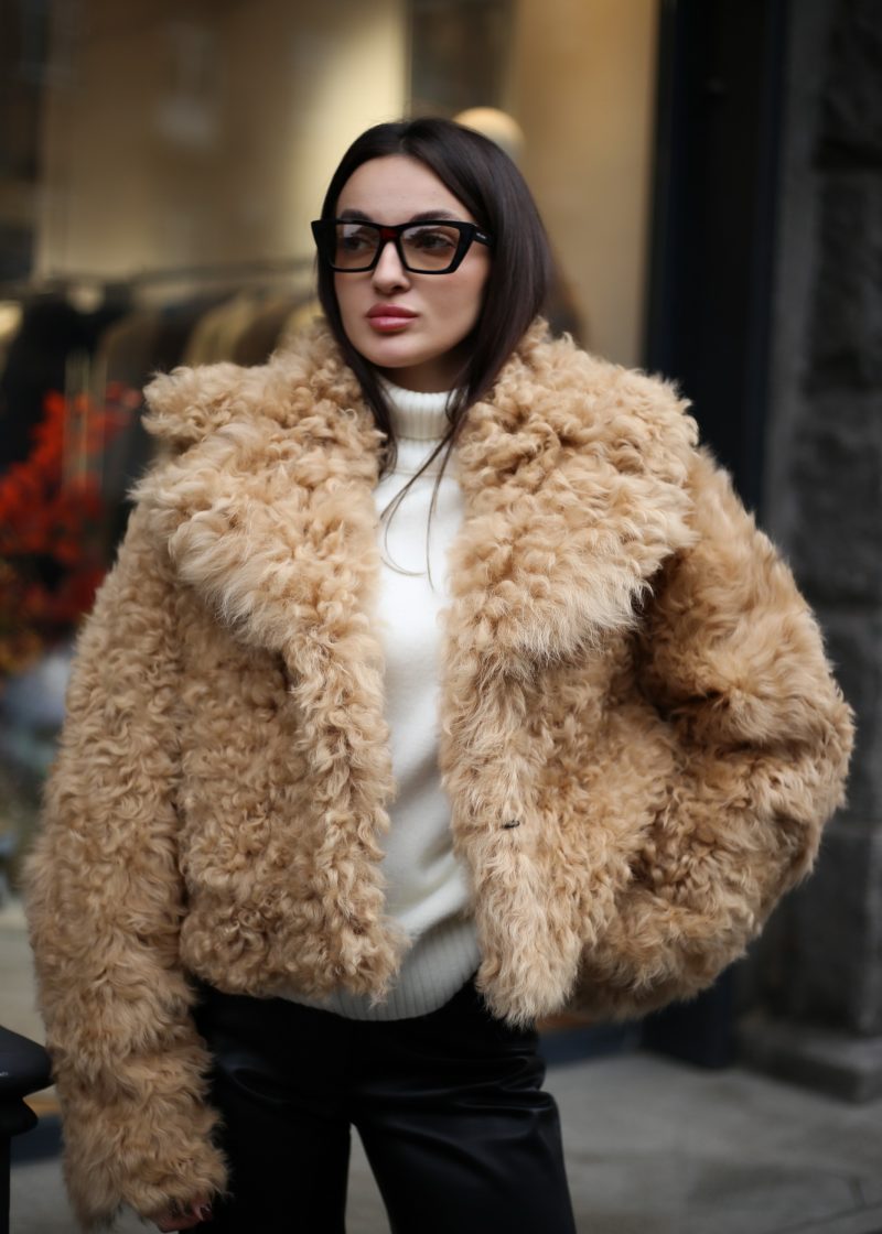 Дублянка з натуральної шкіри Tigrado в світло-бежевому кольорі