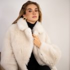 Шуба з натурального хутра овчини Merinillo в бежевому кольорі 7