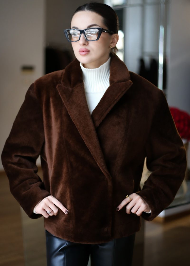 Дублянка з натуральної шкіри в коричневому кольорі,двохстороння