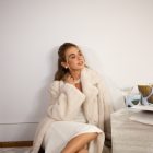 Шуба з хутра норки в перламутровому кольорі 5