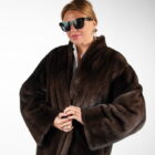 Шуба з натурального хутра норки в коричневому кольорі 7