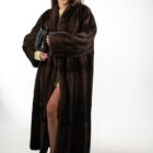 Шуба з натурального хутра норки в коричневому кольорі 7