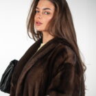 Шуба з натурального хутра норки в коричневому кольорі 12