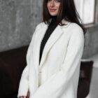 Пальто з альпаки в молочному кольорі 9