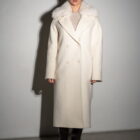 Пальто в білому кольорі,комір з штучного хутра 18