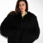 Шуба з хутра лами в чорному кольорі 11