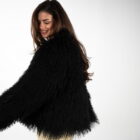 Шуба з хутра лами в чорному кольорі 13