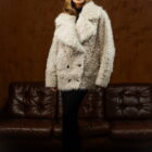 Дублянка з натуральної шкіри TIGRADO в бежевому кольорі,двостороння 3