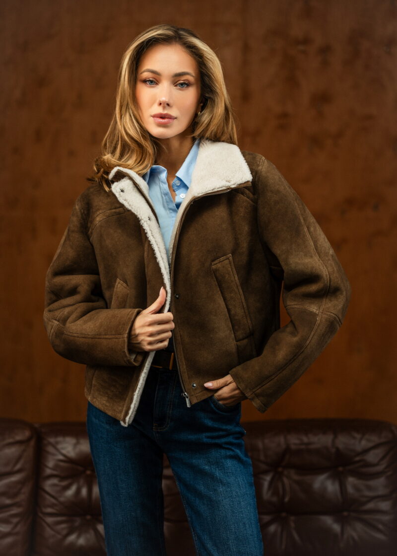 Дублянка з натуральної шкіри в коричневому кольорі