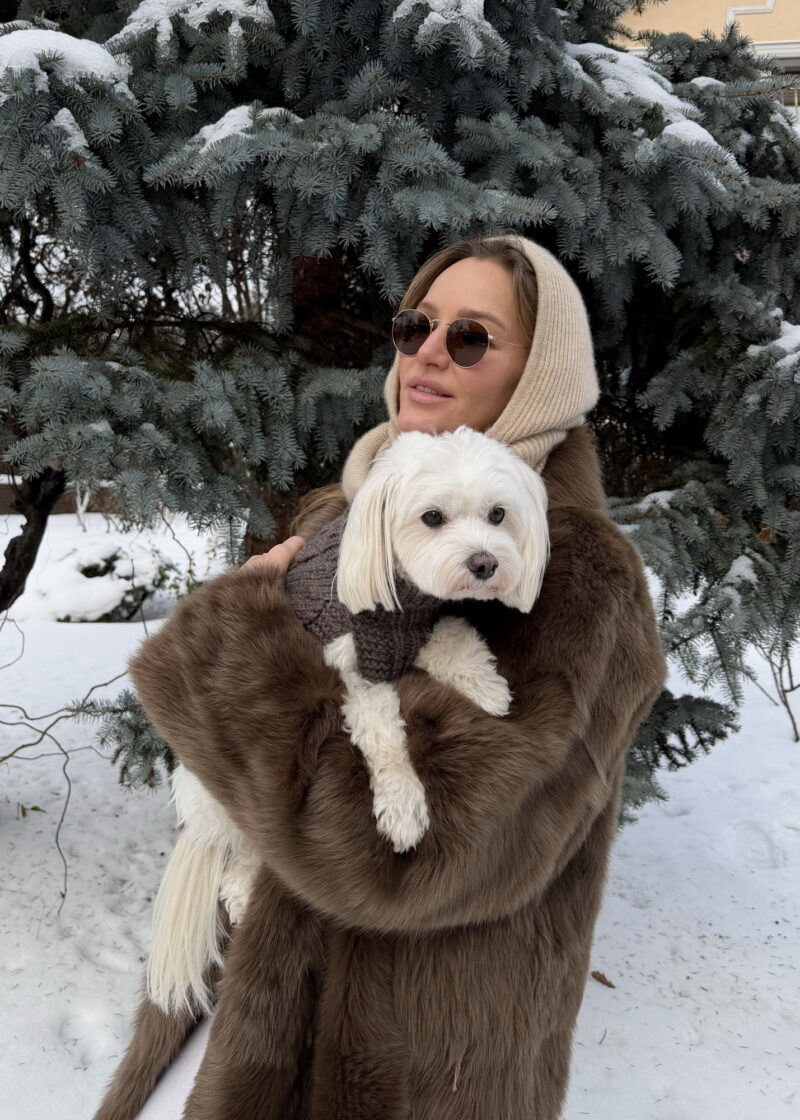 Дублянка з натуральної шкіри в бежевому кольорі,двохстороння