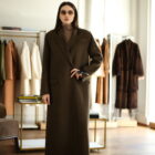 Пальто в темно-зеленому кольорі 2