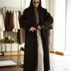 Пальто в темно-зеленому кольорі 4