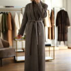 Пальто в бежевому кольорі 3